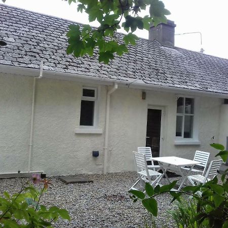 Town House Villa Ennis Bagian luar foto
